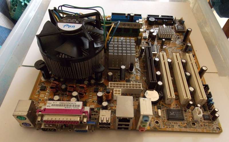 Asus p5vdc-tvm Motherboard AGP DDR1/DDR2 Intel 3Ghz CPU 1GB RAM Socket 775