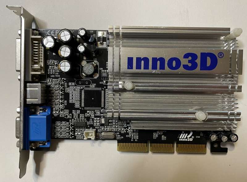 Inno3D Tornado nVidia GeForce FX5200 AGP 128MB 64-Bit (2004)