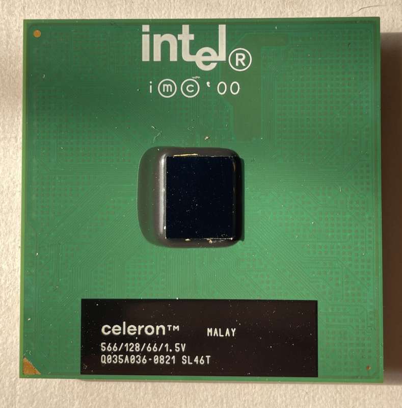 Intel Socket 370 Coppermine Celeron 566Mhz SL46T