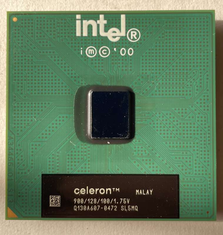 Intel Socket 370 Coppermine Celeron 900Mhz SL5MQ