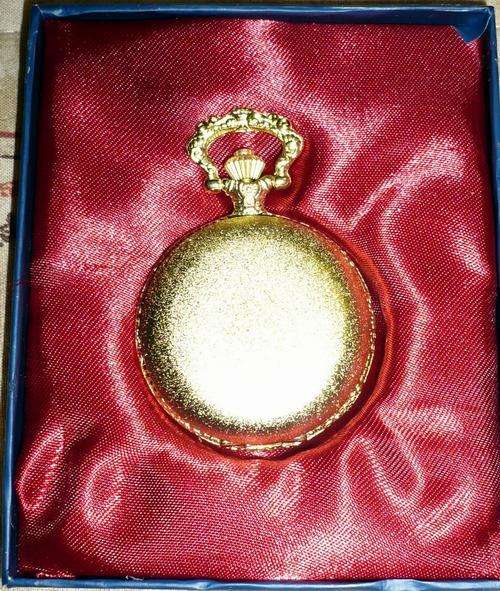Mens Pocket Watch Quartz Battery Watch - Costume Jewelry