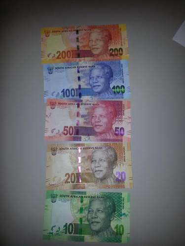 Mandela Low Numbered AA notes.   AA0000999