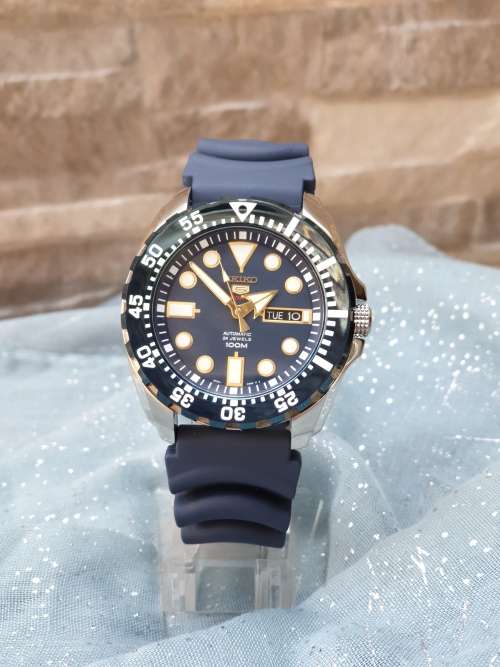Seiko SRP605 automatic watch