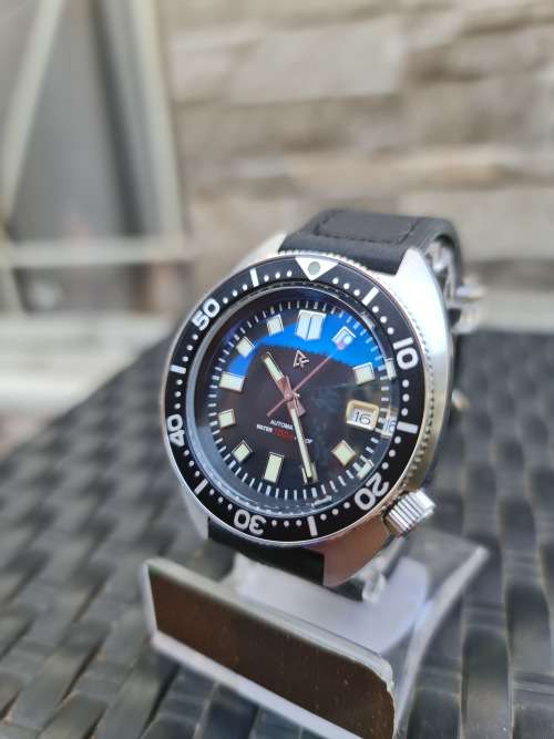 Retangula Vintage Turtle Diver 6105