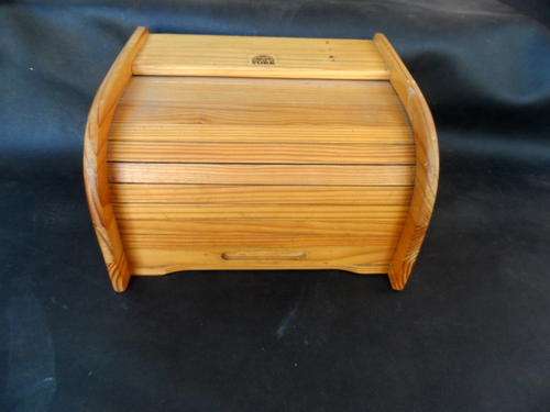 HOUSE OF YORK WOODEN BREAD BIN. SOME MARKS BUT OTHERWISE GOOD.