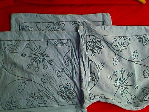 3 BLUE SCATTER CUSHION COVERS WITH ZIP ON SIDE. BLUE. 100% COTTON.39 X 31cm. PLEASE NOTE: WHITE MARK
