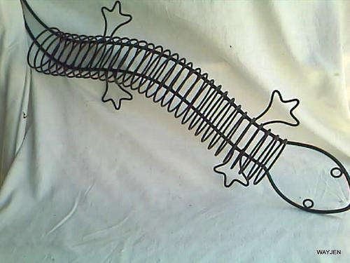 2 X LIZARD SHAPED WROUGHT IRON CD OR DVD BLACK WALL MOUNTED RACKS.  TAKES 30 CDS EACH. 80CM LONG.