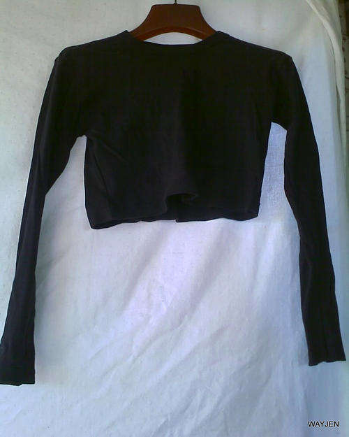IMPULSE BLACK LARGE TOP.
