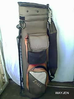 GOLF BAG. LYNX STANDING GOLF BAG. NOTE: COLOR HAS FADED.