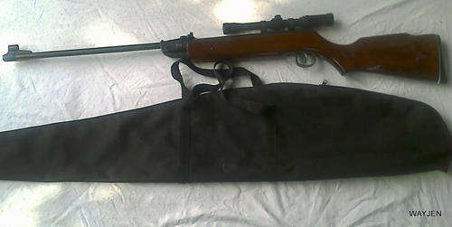 PELLET GUN WITH SCOPE AND CARRY BAG. ORYX SCOPE 4 X 20WA.