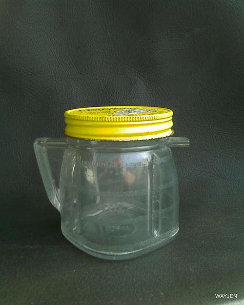 OSTERIZER LIQUEFIER-BLENDER MINI-BLEND PLASTIC CONTAINER. BLEND AND STORE.