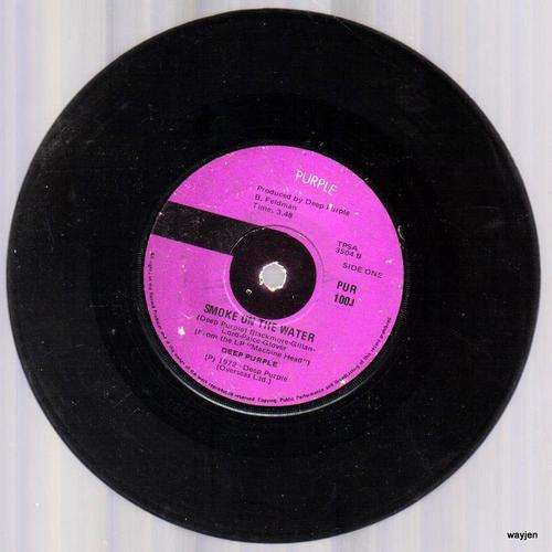 DEEP PURPLE 7" SINGLE. SMOKE ON THE WATER.1972. NO COVER. SCRATCHES.
