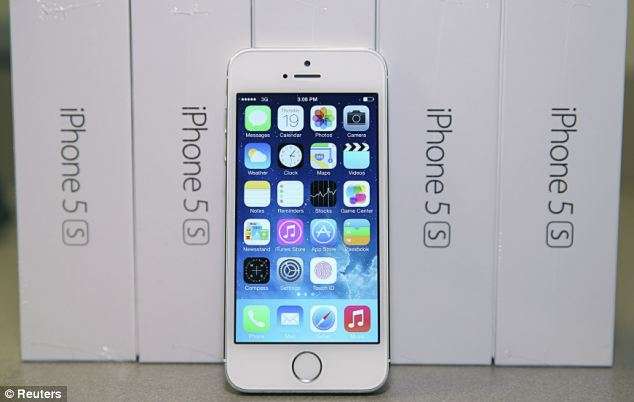 Apple Iphone 5S 16GB! Brand new in the box!