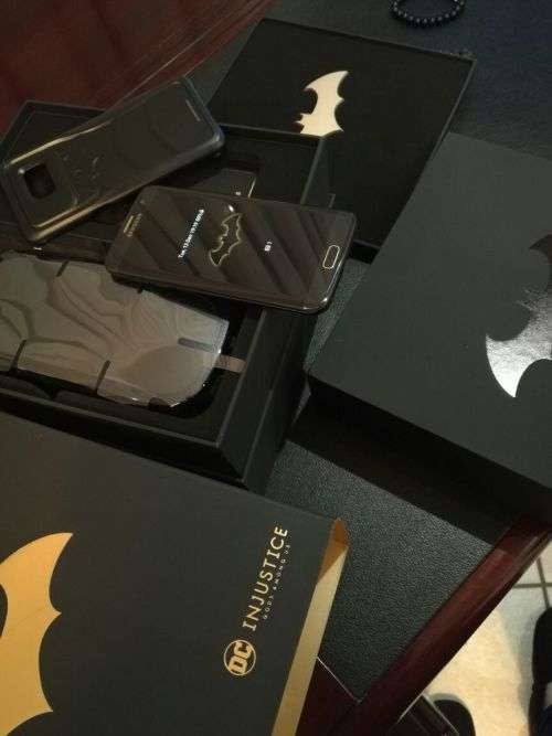 Samsung Galaxy S7 Edge! Batman edition.