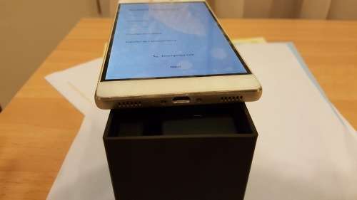 Huawei P8 16GB. Dual sim.