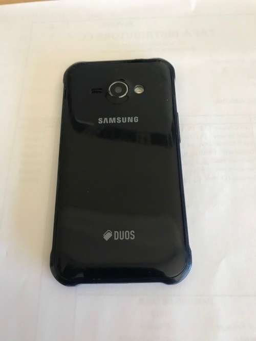 Samsung Galaxy J1 Ace Neo. Dual sim. with memory card slot!