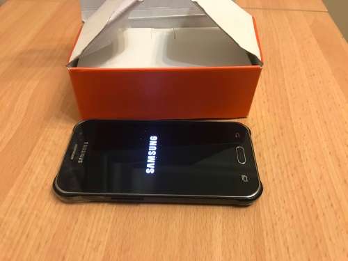 Samsung Galaxy J1 Ace neo - Like new. Dual sim!