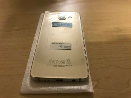 Samsung Galaxy A3 (2016). Gold.