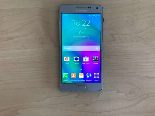 Samsung Galaxy A5. Silver. Please view pictures