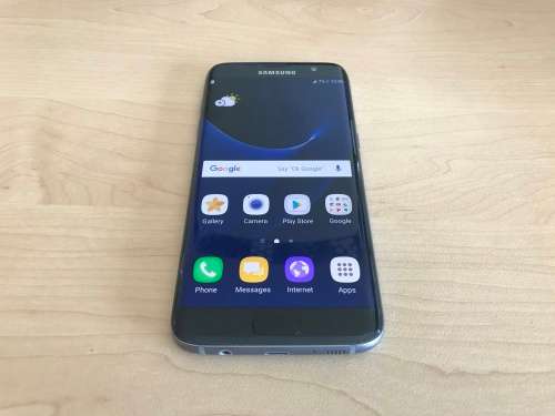 Samsung galaxy S7 edge!! Black. Like new.