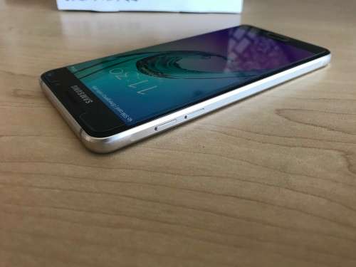 Samsung Galaxy A5 (2016) | 16GB |