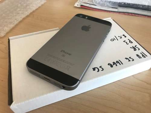 Apple Iphone SE 16GB. Space Grey.