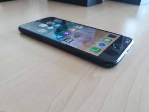 iPhone 7 |128GB | Jet Black. Local stock. Clearout!!