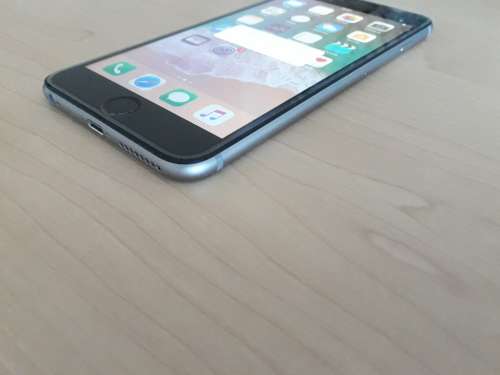 Apple Iphone 6 Plus 16GB. Please read.