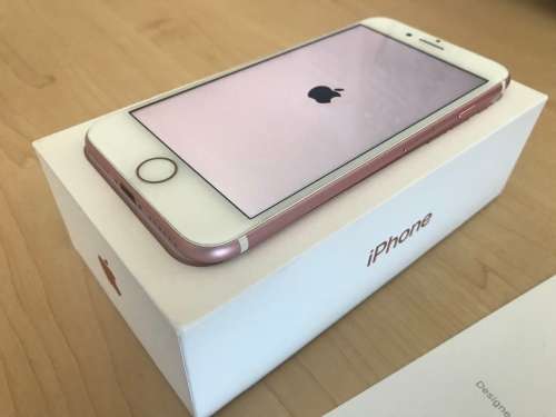 iPhone 7 |128GB | Rose Gold. Local stock. Clearout!!