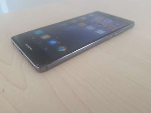Huawei P9 32GB. Titanium silver. Dual sim.