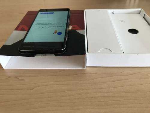 Nokia 6 - like new. Android!