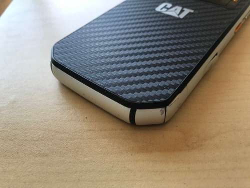 CAT S60