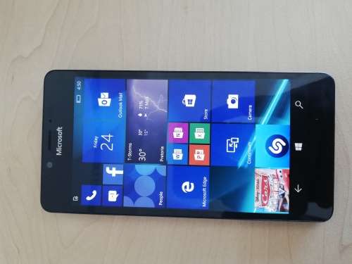 Microsoft Lumia 950 x 2 devices | Please read!