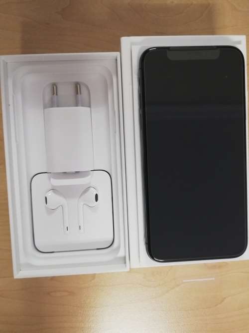 Apple iPhone X 64GB | Space Grey