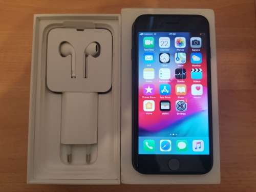 iPhone 7 |32GB | Black | Local stock.