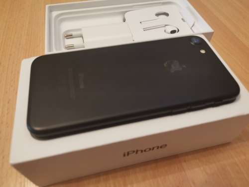iPhone 7 |32GB | Black | Local stock.