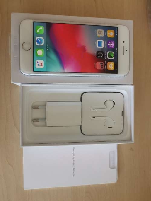 Apple Iphone 8 64GB | Local stock | like new