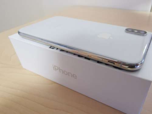 Apple iPhone X 64 GB