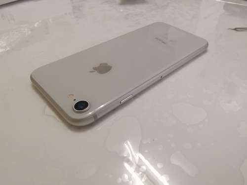 Apple Iphone 8 64GB | Local stock