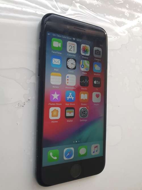 iPhone 7 |128GB | Black. Local stock.