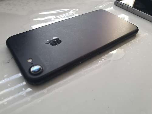 iPhone 7 |128GB | Black. Local stock.
