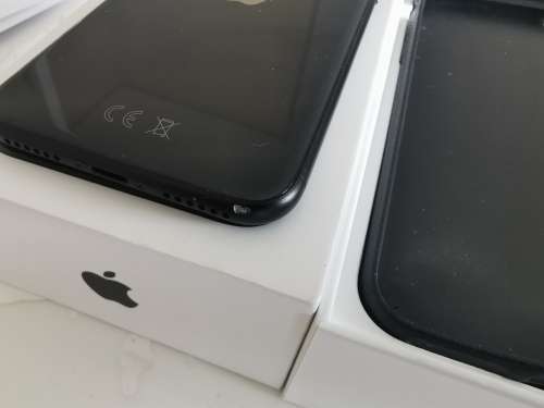 Apple Iphone SE 2020 128GB Black