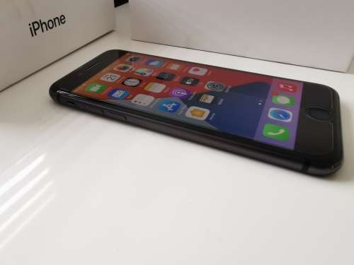 Apple Iphone 8 64GB | Local stock
