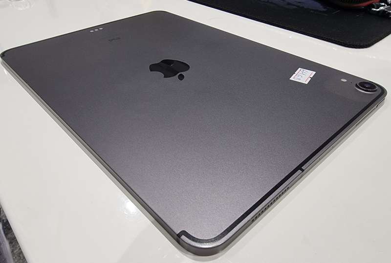 Apple iPad Pro 11 inch 64GB Wifi+cellular Grey 1st Gen