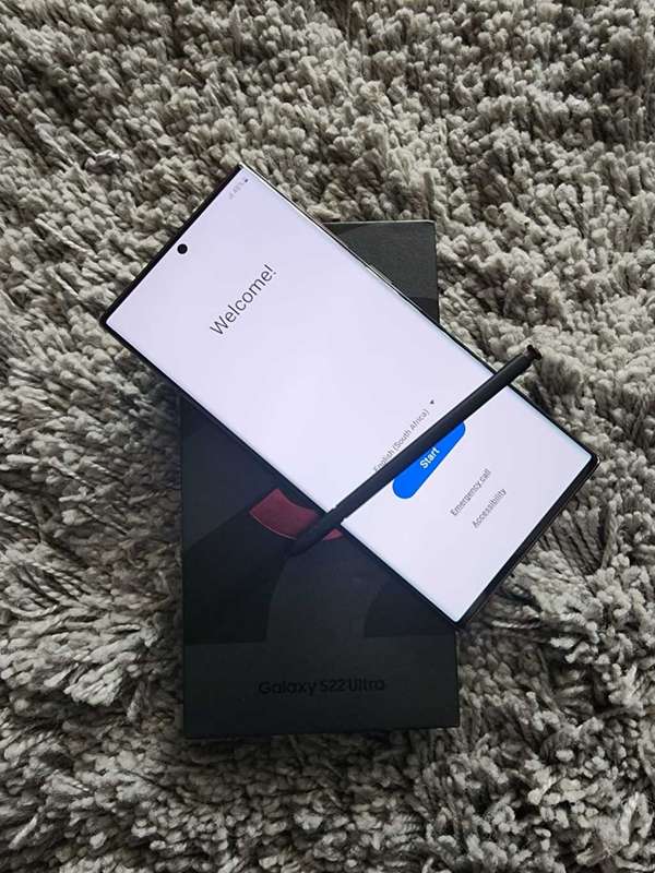 Samsung Galaxy S22 Ultra 256GB Dual Sim Burgundy