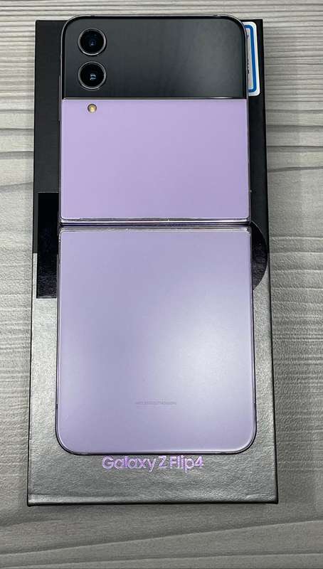 Samsung Galaxy Z Flip 4 5G Graphite 256GB