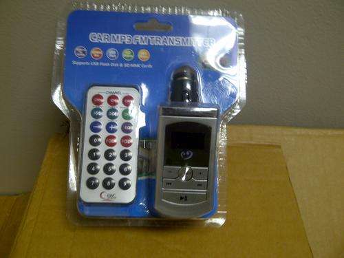 CAR MP3 FM TRANSMITTER