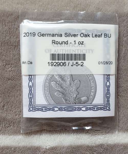 ***RARE*** 2019 Oak Leaf 1 Oz Silver Coin