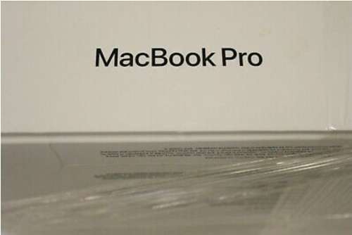 Apple MacBook Pro 13" I5 16GB RAM 512GB SSD w/ Orig Box MWP42LL