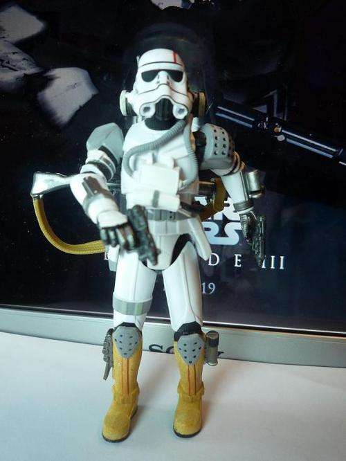 Star Wars Saga 30th Anniversary Imperial EVO Trooper Loose **Rare**